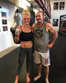 Holly Holm feet photo thumbnail