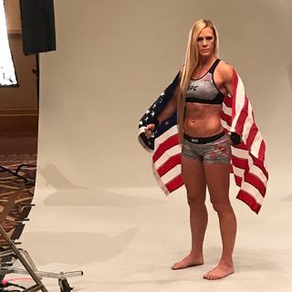Holly Holm feet photo thumbnail