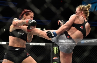 Holly Holm feet photo thumbnail