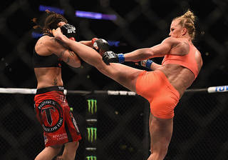 Holly Holm feet photo thumbnail
