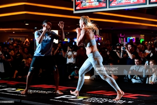Holly Holm feet photo thumbnail