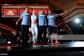 Holly Holm feet photo thumbnail