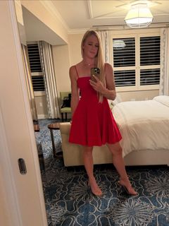 Holly Holm feet photo thumbnail