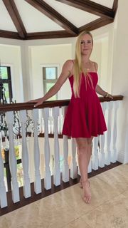 Holly Holm feet photo thumbnail