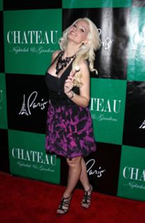 Holly Madison feet photo thumbnail