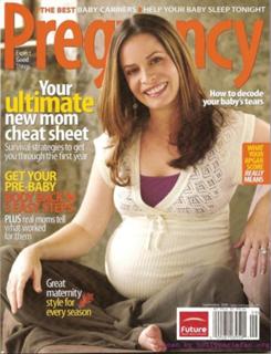 Holly Marie Combs feet photo thumbnail