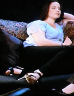Holly Marie Combs feet photo thumbnail