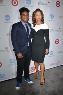 Holly Robinson Peete feet photo thumbnail