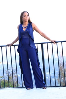 Holly Robinson Peete feet photo thumbnail