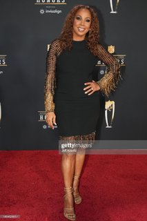 Holly Robinson Peete feet photo thumbnail