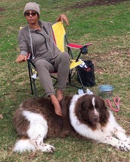 Holly Robinson Peete feet photo thumbnail