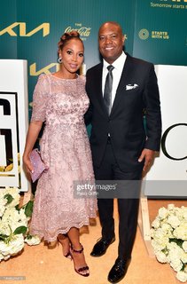 Holly Robinson Peete feet photo thumbnail