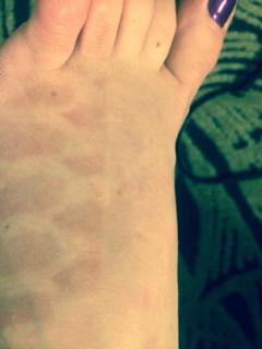 Holly Rowe feet photo 16