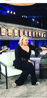 Holly Rowe feet photo 1