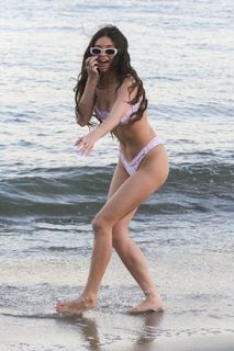 Holly Scarfone feet photo 3