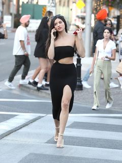 Holly Scarfone feet photo 13