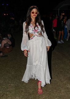 Holly Scarfone feet photo 2