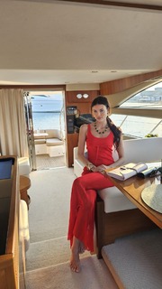 Holly Scarfone feet photo 17