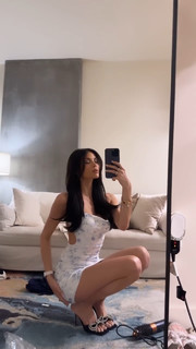 Holly Scarfone feet photo 5