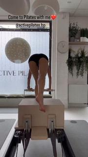 Holly Scarfone feet photo 17