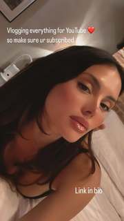 Holly Scarfone feet photo 7