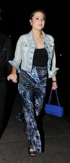 Holly Valance feet photo thumbnail
