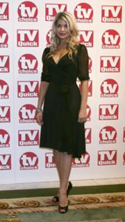 Holly Willoughby feet photo thumbnail