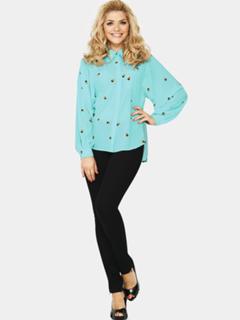 Holly Willoughby feet photo thumbnail