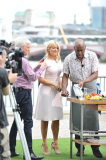 Holly Willoughby feet photo thumbnail