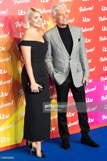 Holly Willoughby feet photo thumbnail