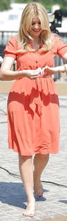 Holly Willoughby feet photo thumbnail