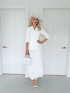 Holly Willoughby feet photo 4