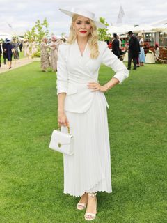 Holly Willoughby feet photo 1