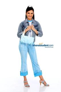 Honey Rose feet photo thumbnail