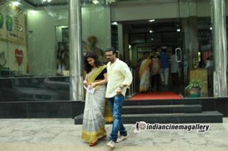 Honey Rose feet photo thumbnail