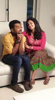 Honey Rose feet photo thumbnail