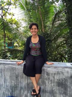 Honey Rose feet photo thumbnail