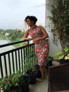 Honey Rose feet photo thumbnail