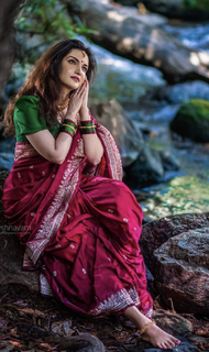 Honey Rose feet photo thumbnail