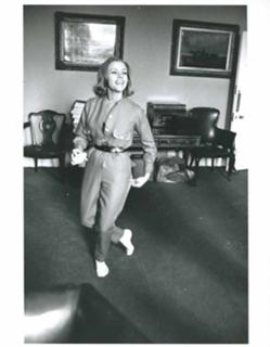 Honor Blackman feet photo 20