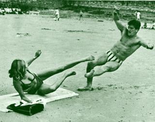 Honor Blackman feet photo 17
