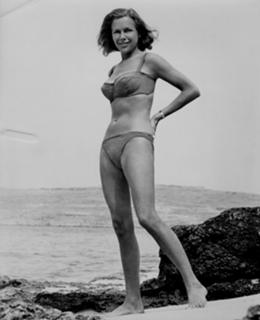 Honor Blackman feet photo 11