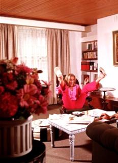 Honor Blackman feet photo 10