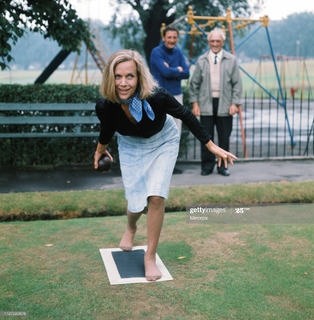 Honor Blackman feet photo 12