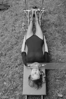 Honor Blackman feet photo 8