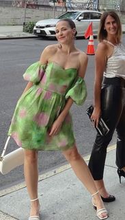 Honorata Witanska feet photo 1