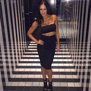Hope Beel feet photo 10