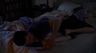 Hope Davis feet photo thumbnail
