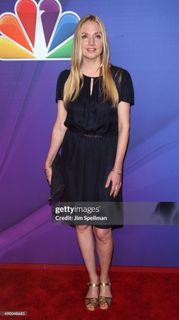 Hope Davis feet photo thumbnail