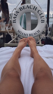 Hope Howard feet photo 12